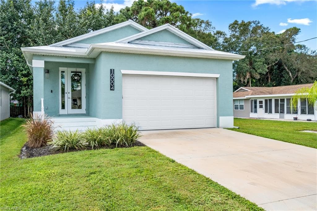 10004 Connecticut ST BONITA SPRINGS, FL 34135
