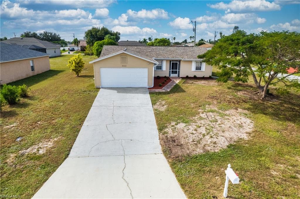 4022 SW 8th PL CAPE CORAL, FL 33914