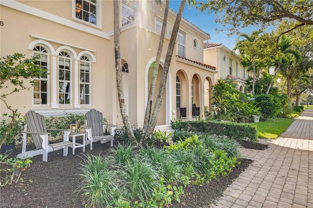 6096 Towncenter CIR NAPLES, FL 34119