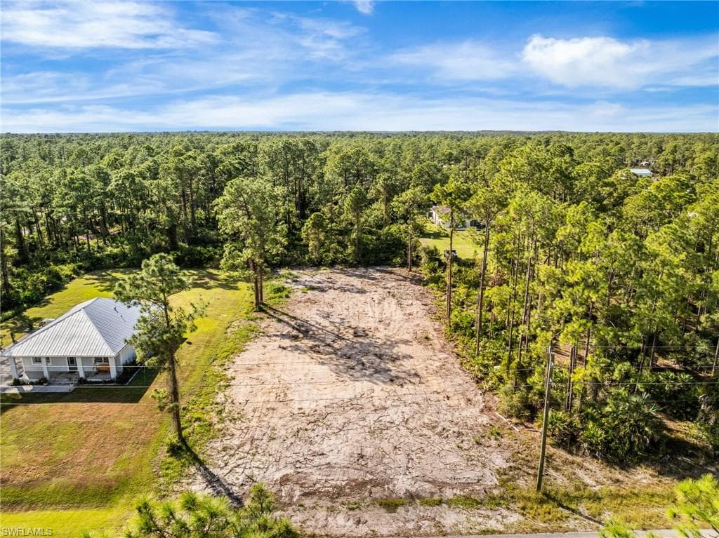 2205 Wellington AVE ALVA, FL 33920