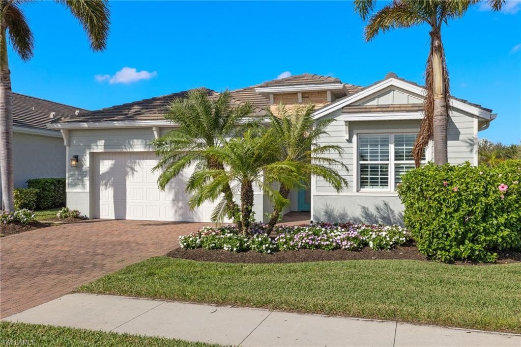 14651 Topsail DR NAPLES, FL 34114