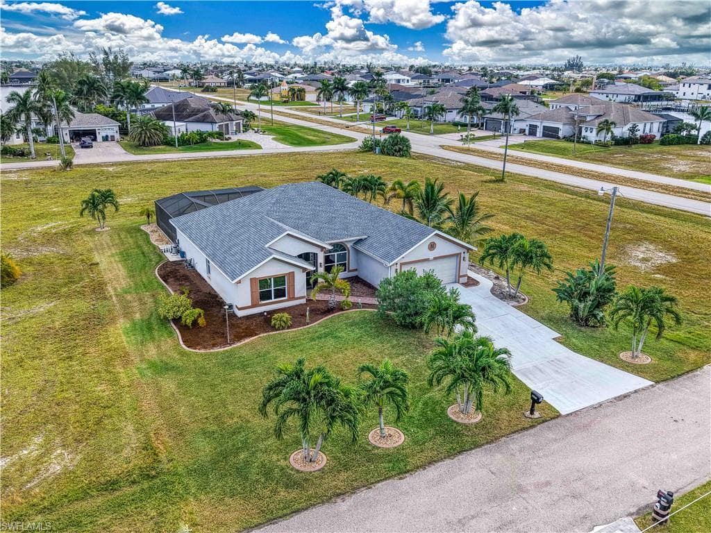 1605 NW 43rd AVE CAPE CORAL, FL 33993