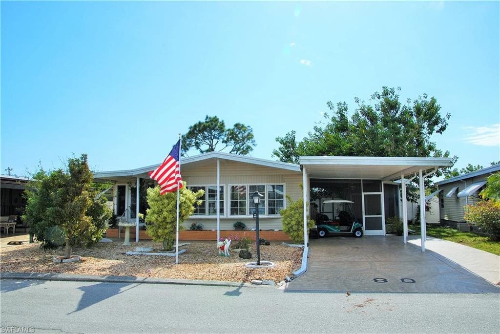 80 Snead DR NORTH FORT MYERS, FL 33903