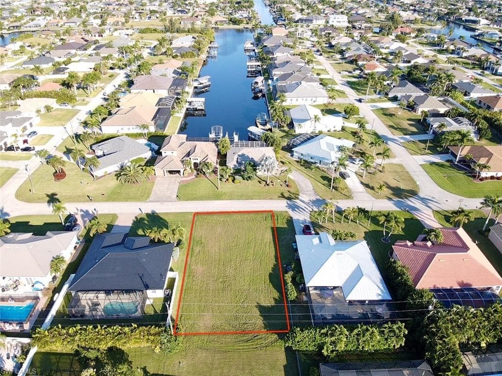 3510 SW 29th AVE CAPE CORAL, FL 33914