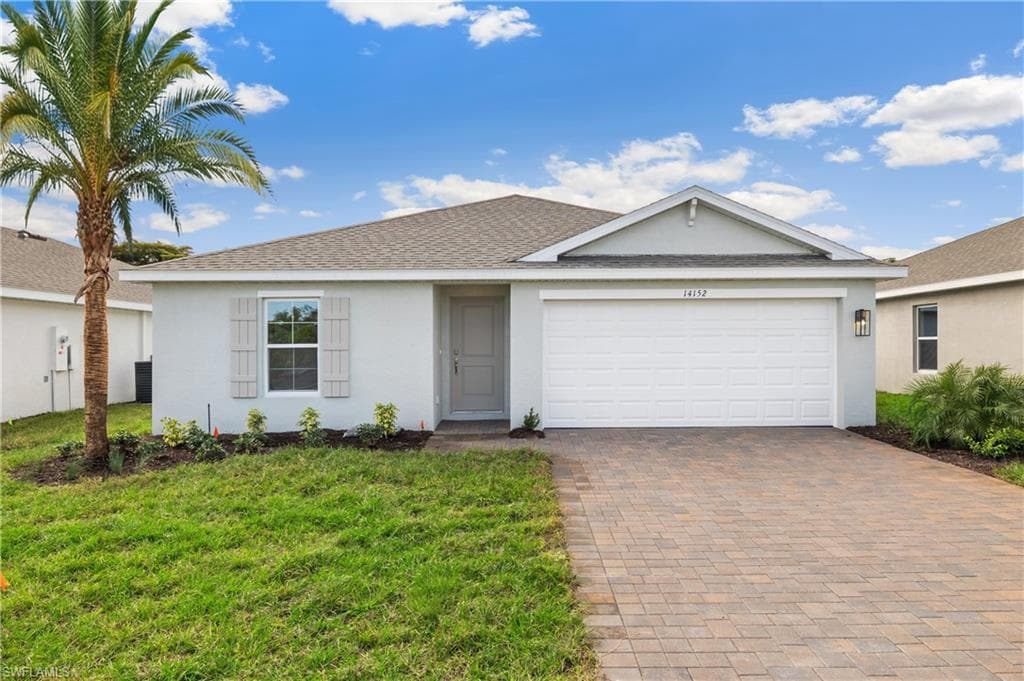 14152 HEMINGWAY OAKS TRL FORT MYERS, FL 33905