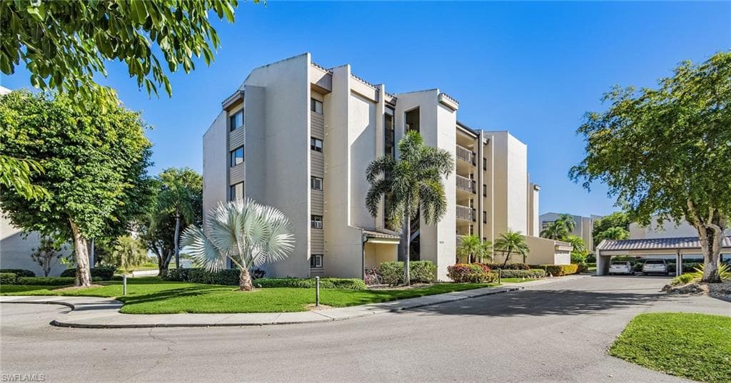 4210 Steamboat BEND 201 FORT MYERS, FL 33919