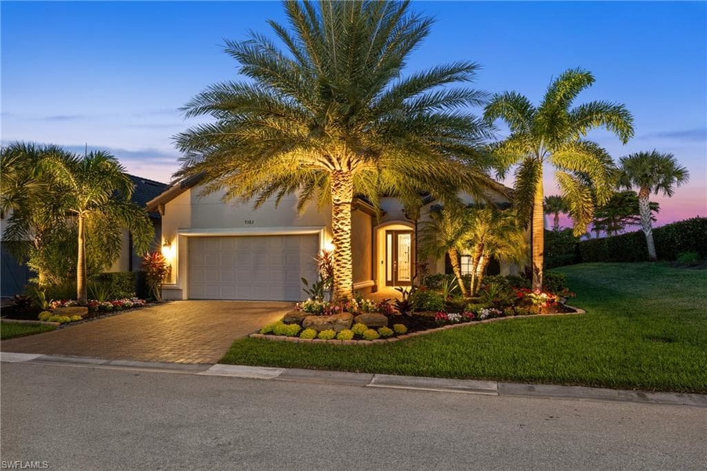 9382 Carretto DR NAPLES, FL 34119