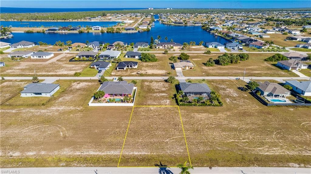 4225 NW 34th TER CAPE CORAL, FL 33993