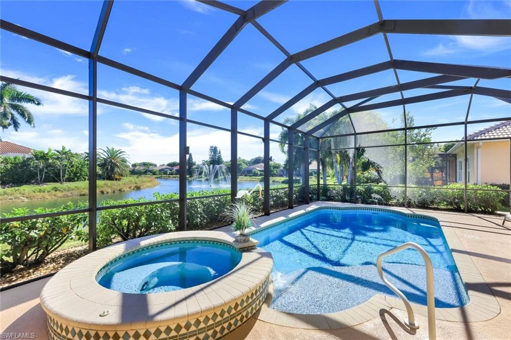 10168 Avonleigh DR BONITA SPRINGS, FL 34135