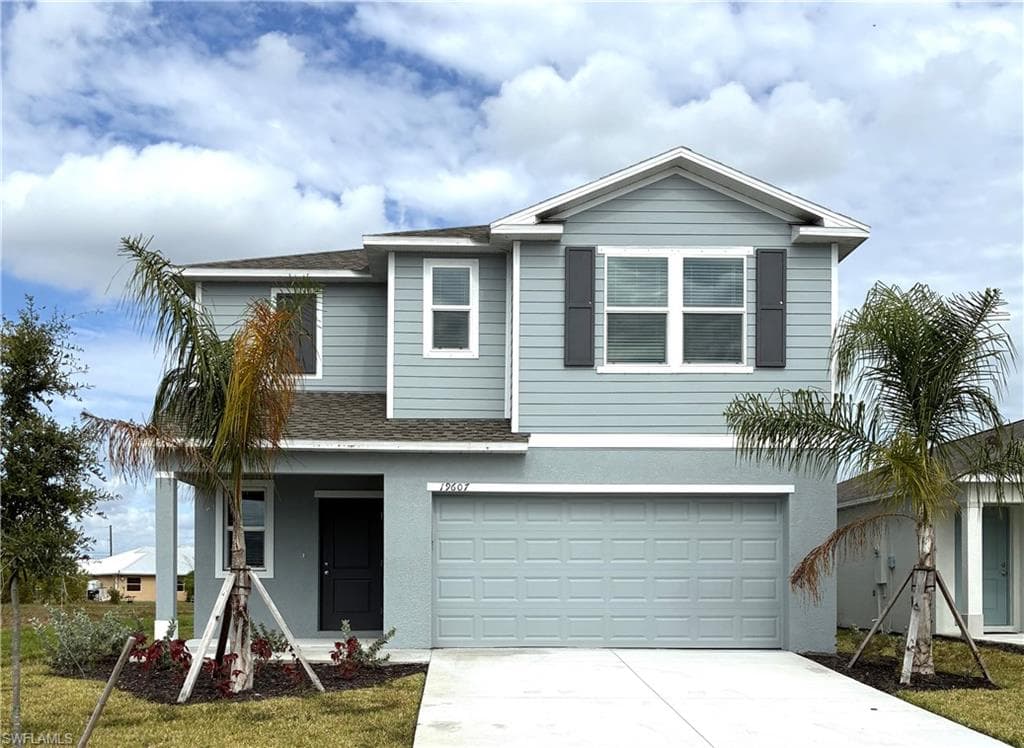 19607 Fairhill CT LEHIGH ACRES, FL 33974