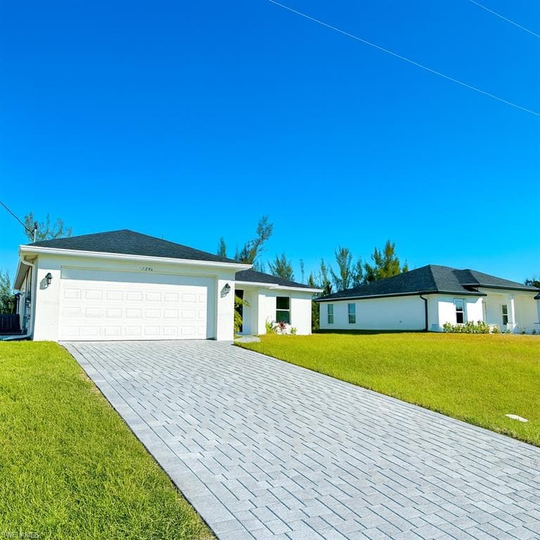 1805 NW 13th TER CAPE CORAL, FL 33993