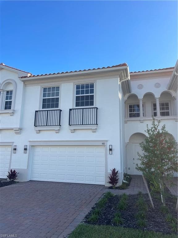 7028 Ambrosia LN 802 NAPLES, FL 34119