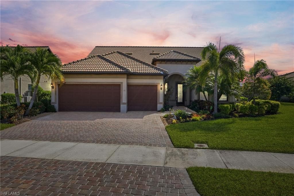 11745 Bowes CIR FORT MYERS, FL 33913