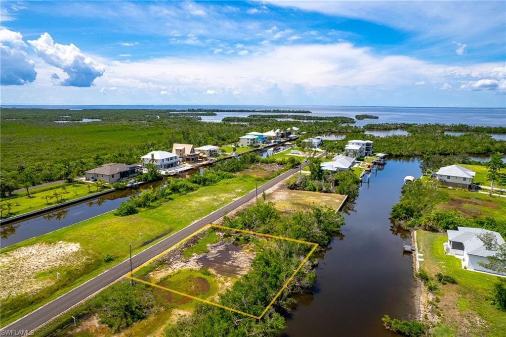 24220 Blackbeard BLVD PUNTA GORDA, FL 33955