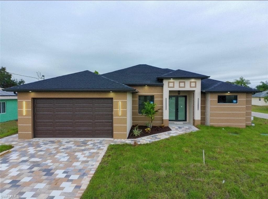 3716 13th ST W LEHIGH ACRES, FL 33971