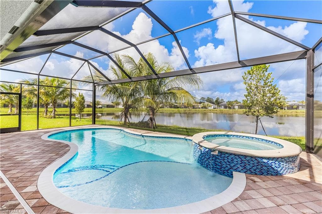 11847 Hydrangea PL NAPLES, FL 34120