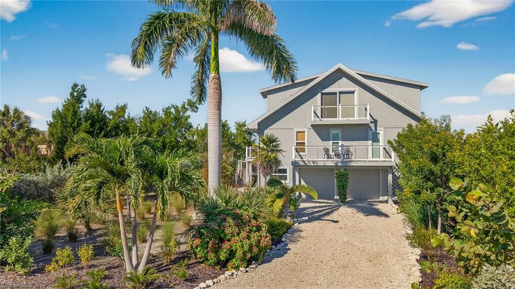 4245 Gulf Pines DR SANIBEL, FL 33957
