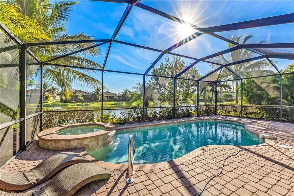 28115 Wicklow CT BONITA SPRINGS, FL 34135