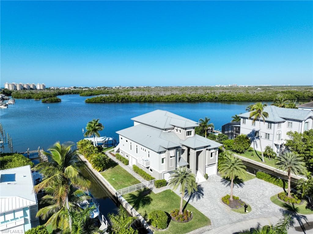27695 Bay Point LN BONITA SPRINGS, FL 34134