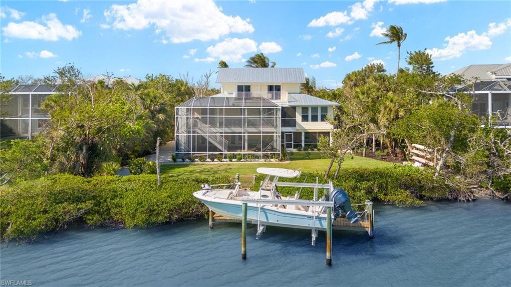 2391 Shop RD SANIBEL, FL 33957