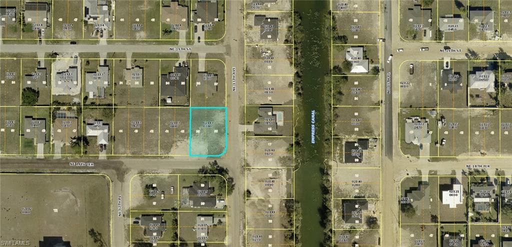 1227 NE 18th TER CAPE CORAL, FL 33909