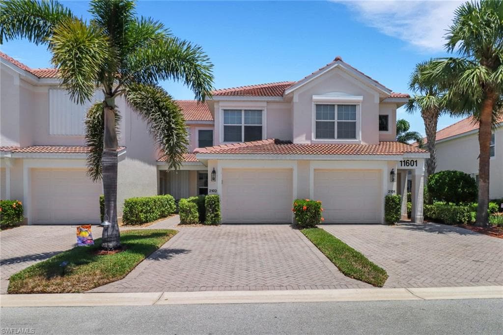 11601 Navarro WAY 2102 FORT MYERS, FL 33908