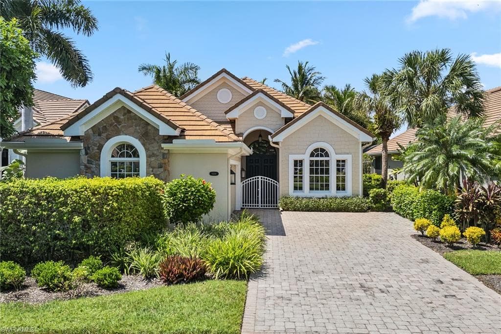 8499 Mallards WAY NAPLES, FL 34114