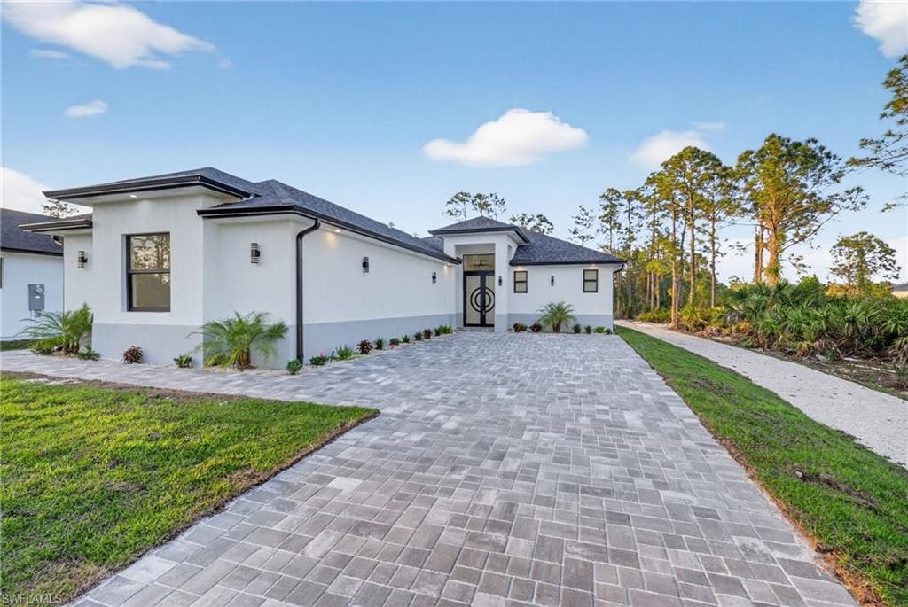 3565 43rd AVE NE NAPLES, FL 34120