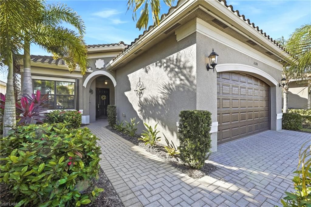 11520 Foxbriar LN FORT MYERS, FL 33913