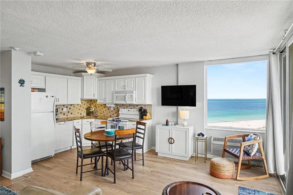 7330 Estero BLVD 906 FORT MYERS BEACH, FL 33931