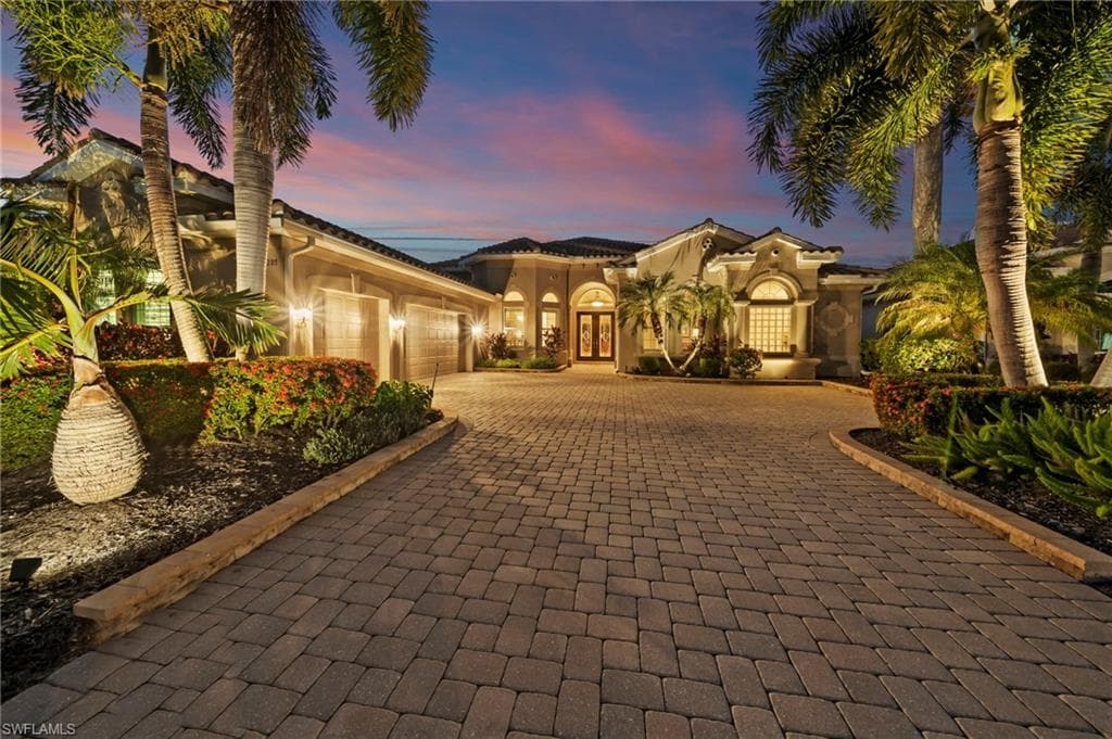19287 La Serena DR ESTERO, FL 33967