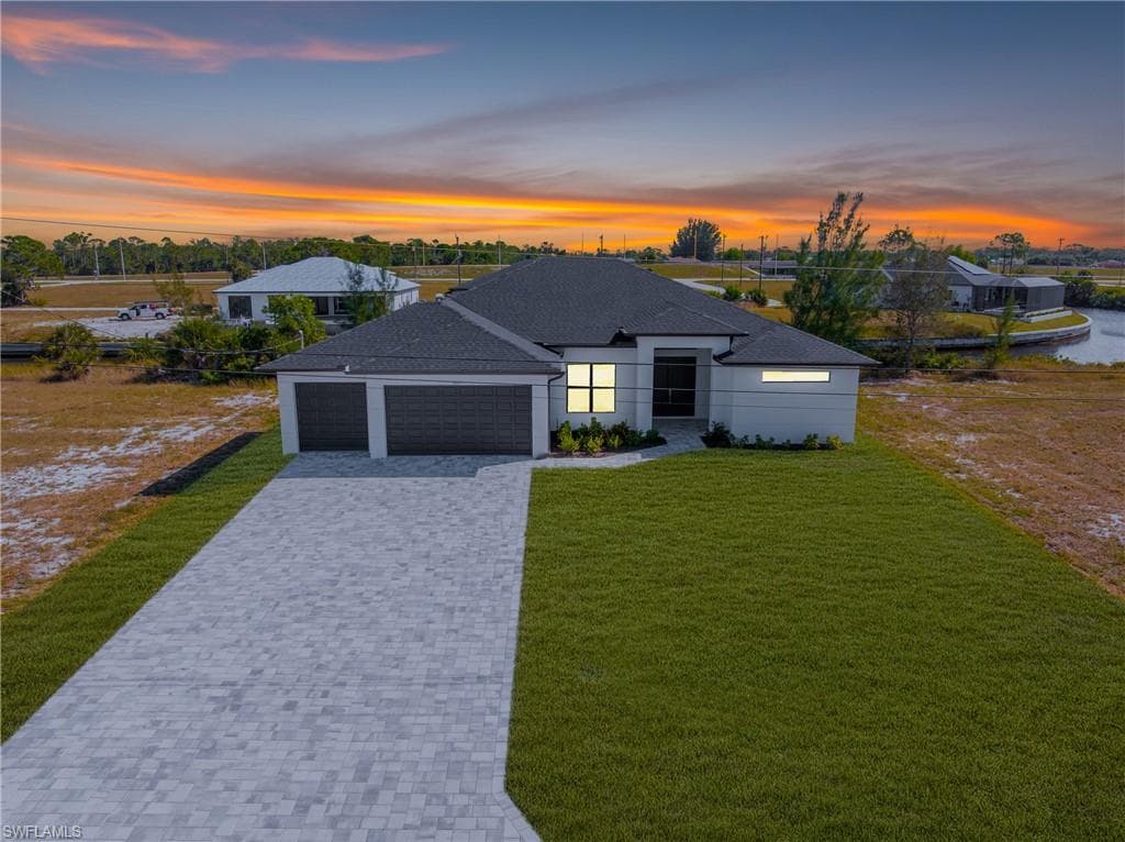 2005 NW 32nd CT CAPE CORAL, FL 33993