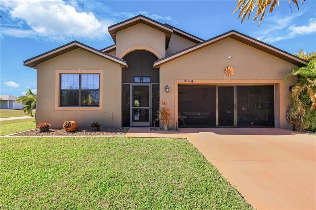 3014 SW 9th PL CAPE CORAL, FL 33914