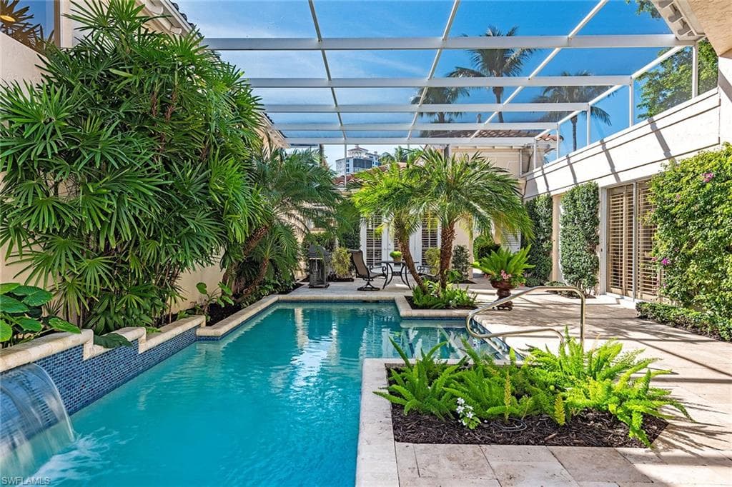 7849 Cocobay DR 1 NAPLES, FL 34108