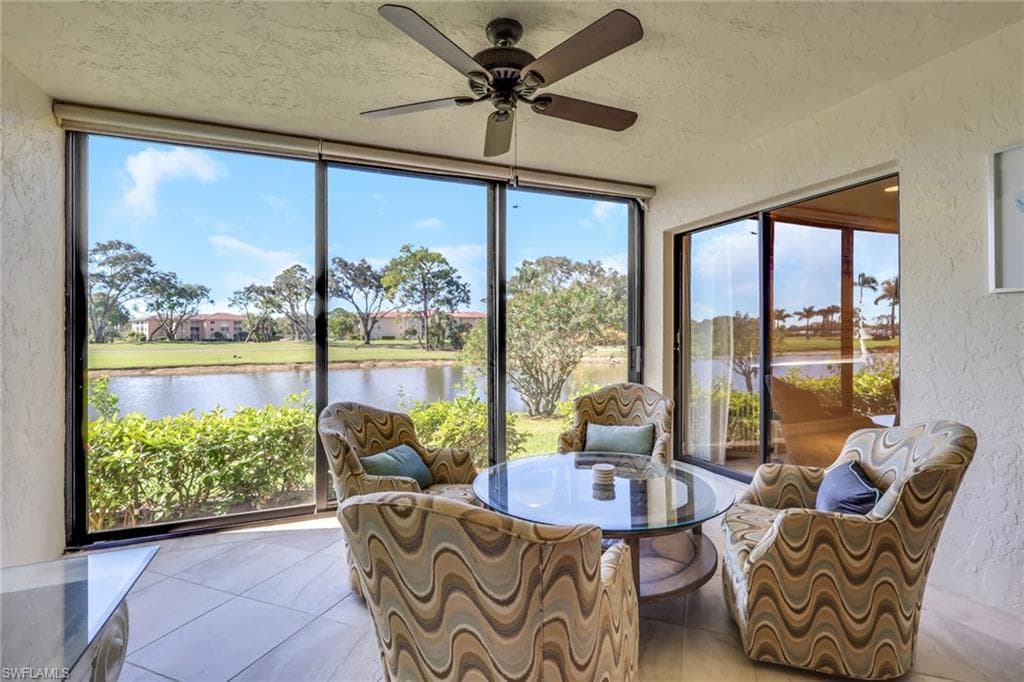 5250 Fox Hollow DR 505 NAPLES, FL 34104