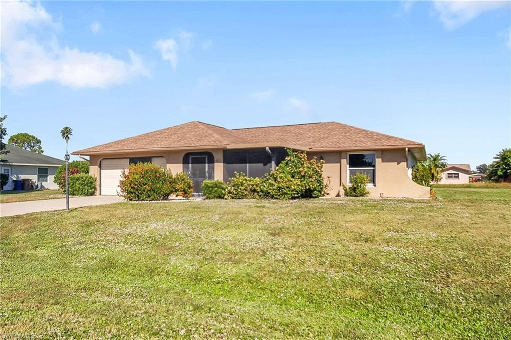 611 Lhommedieu ST LEHIGH ACRES, FL 33936