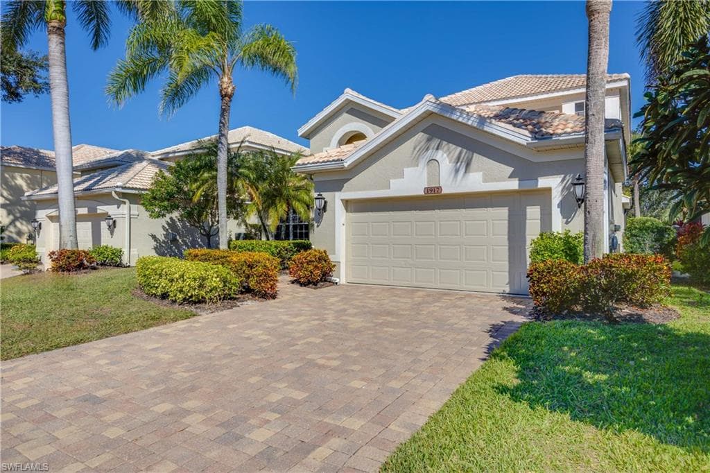 1917 Timarron WAY NAPLES, FL 34109