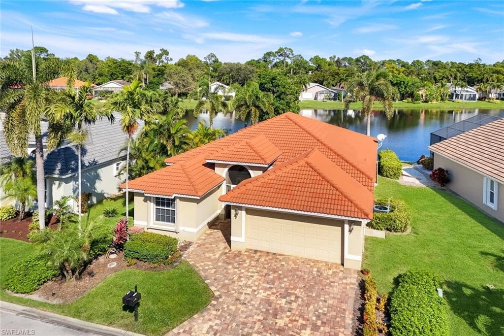 25845 Pebblecreek DR BONITA SPRINGS, FL 34135
