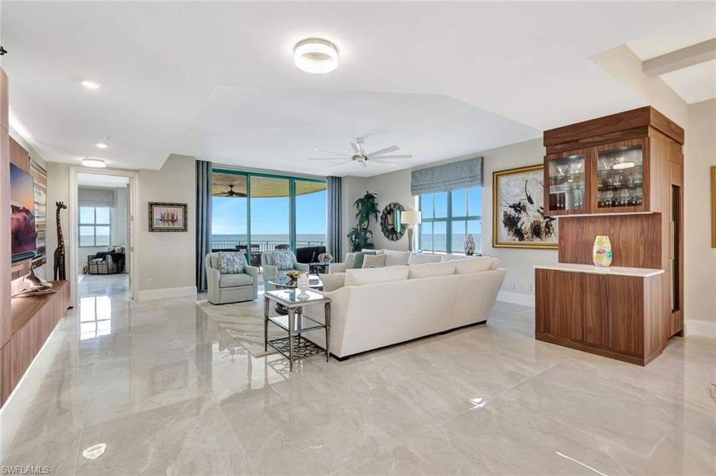 930 Cape Marco DR 506 MARCO ISLAND, FL 34145