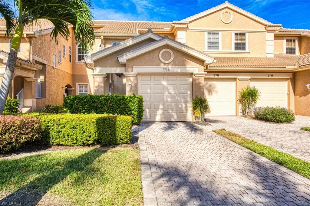 13831 Lake Mahogany BLVD 3723 FORT MYERS, FL 33907