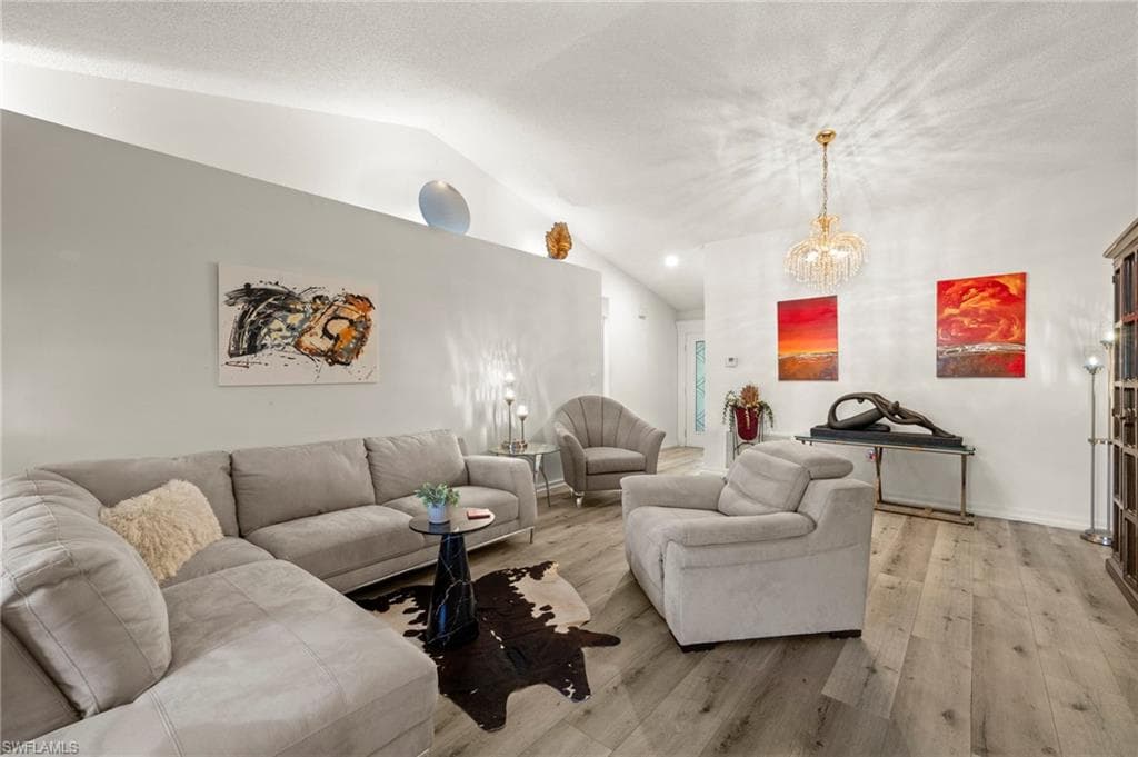 13252 Tall Pine CIR FORT MYERS, FL 33907