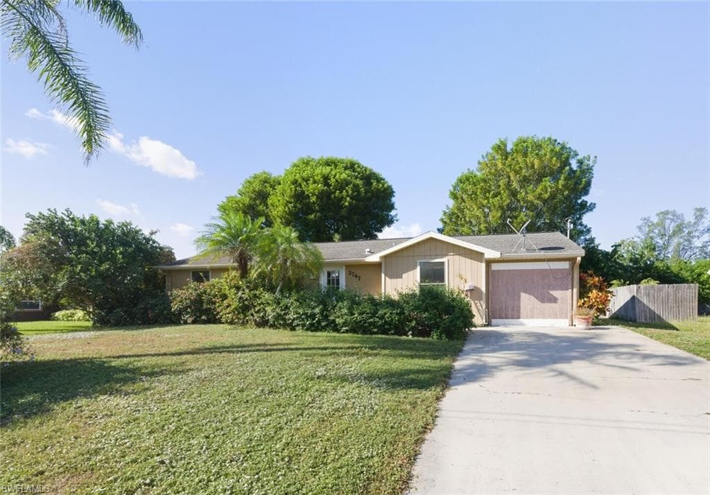 2747 47th ST SW NAPLES, FL 34116