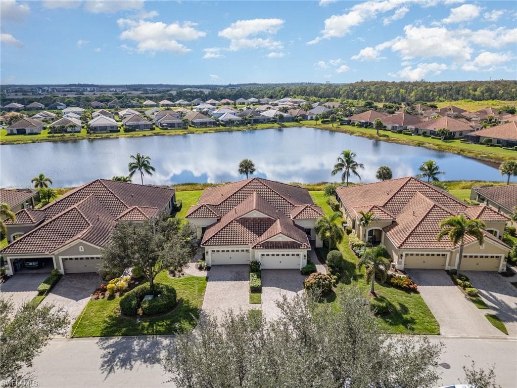 4482 Waterscape LN FORT MYERS, FL 33966