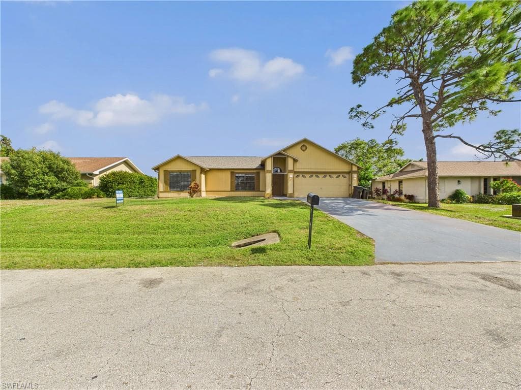 17409 Braddock RD FORT MYERS, FL 33967