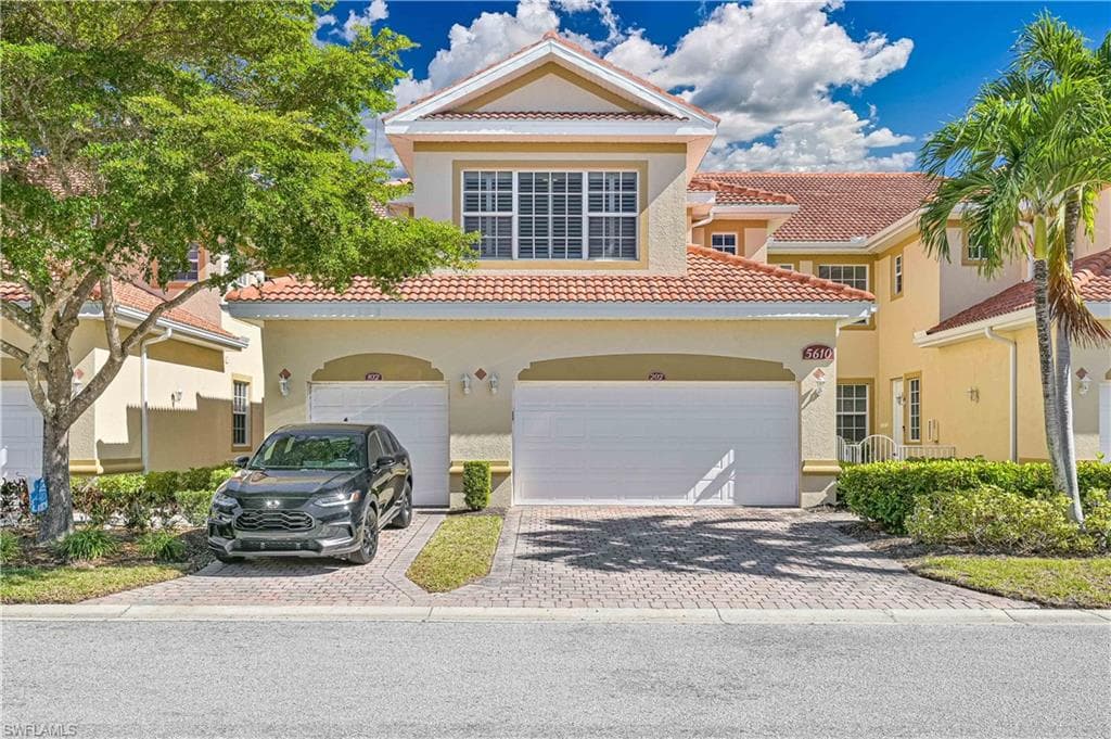 5610 Chelsey LN 202 FORT MYERS, FL 33912