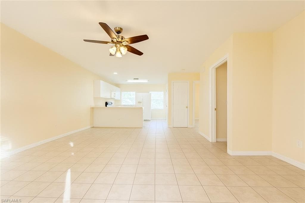 4903 York ST 202 CAPE CORAL, FL 33904
