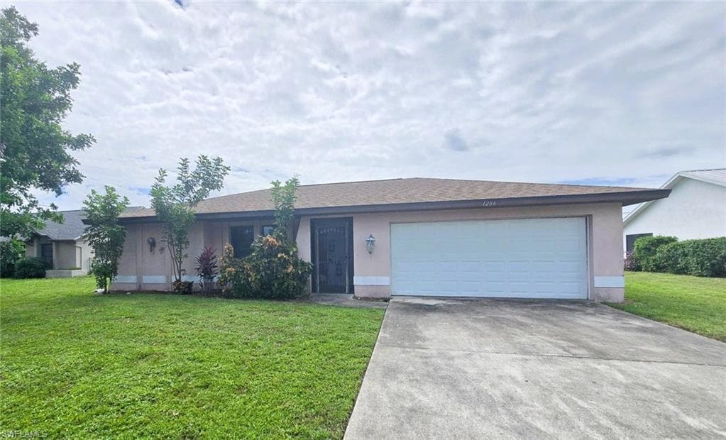 1206 SE 36th TER CAPE CORAL, FL 33904