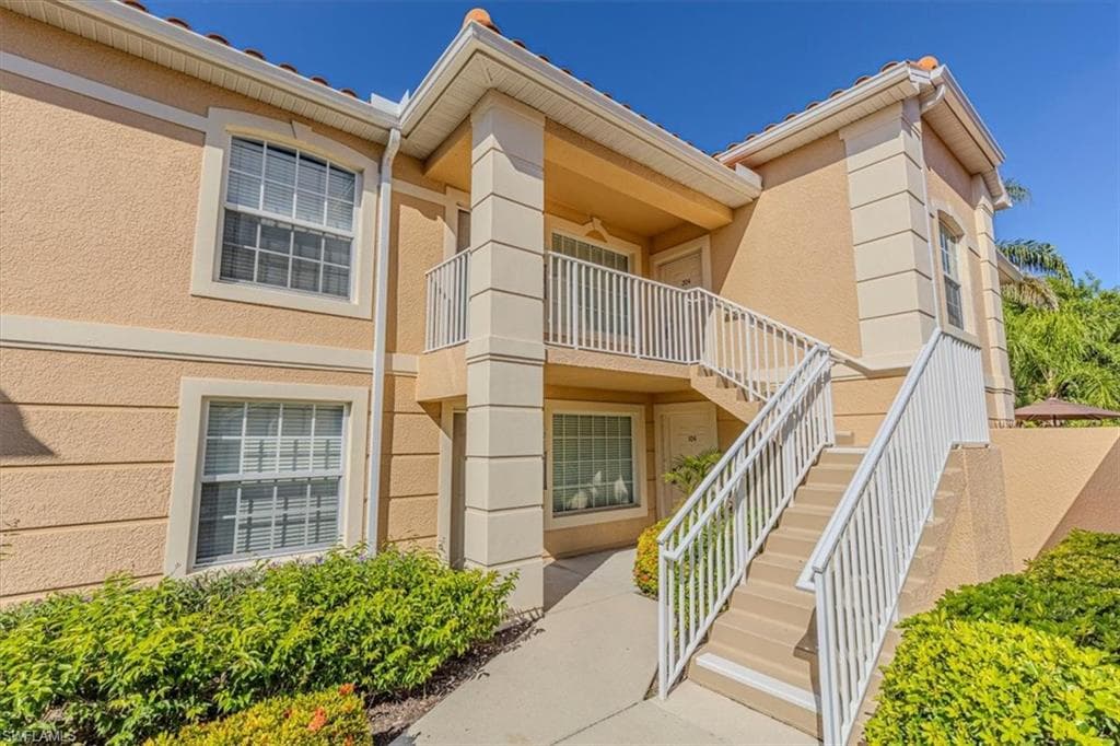 26650 Bonita Fairways BLVD 204 BONITA SPRINGS, FL 34135