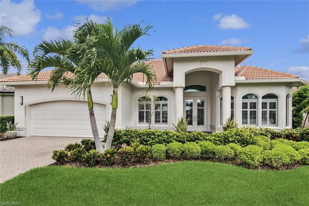 8991 Mustang Island CIR NAPLES, FL 34113