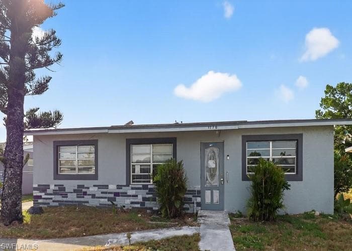 1770 N Markley CT FORT MYERS, FL 33916